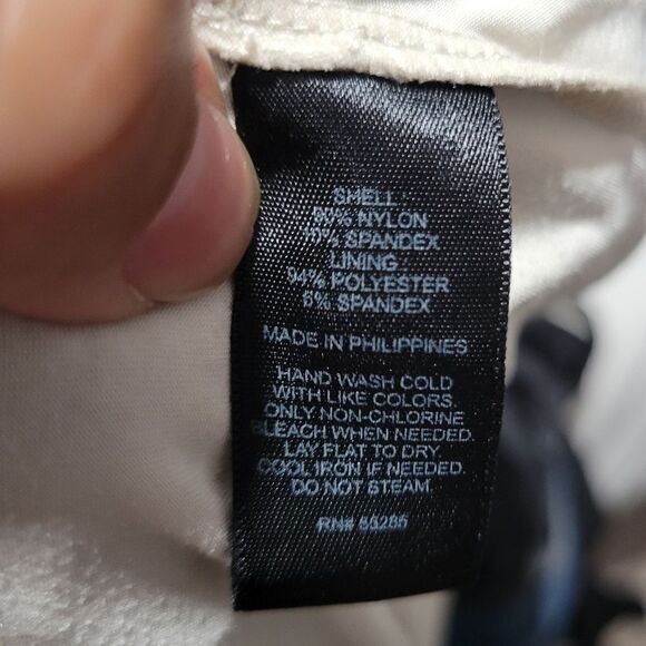 Express blue/nude lace overlay dress - Picture 6 of 10